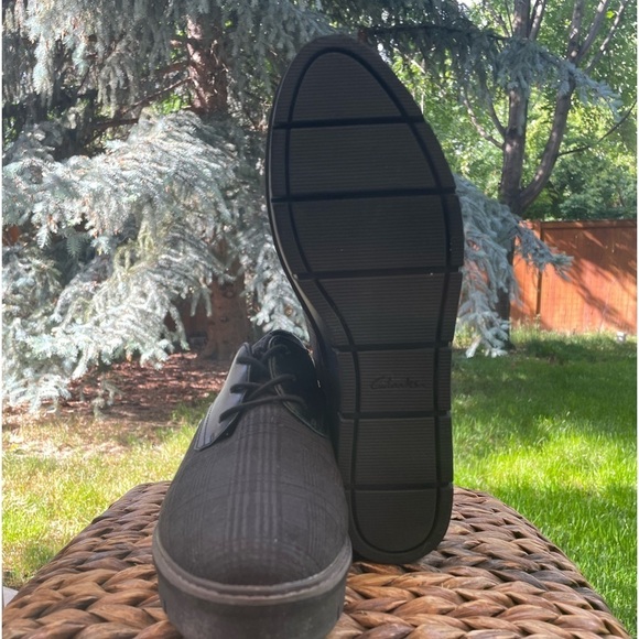 Clarks Airabell Tye Black Leather & Plaid Brogue Style Platform Oxford Size 11 - Picture 9 of 9